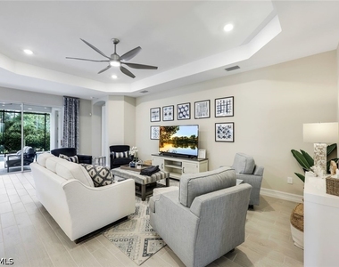 28109 Seasons Tide Avenue - Photo Thumbnail 4