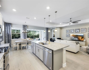 28109 Seasons Tide Avenue - Photo Thumbnail 10