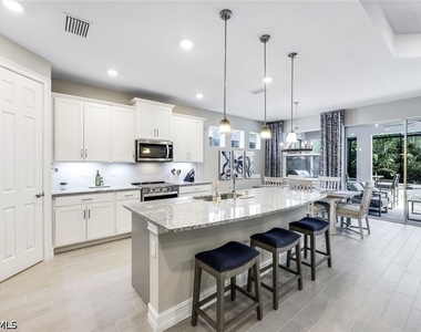 28109 Seasons Tide Avenue - Photo Thumbnail 9