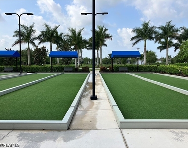 28109 Seasons Tide Avenue - Photo Thumbnail 31