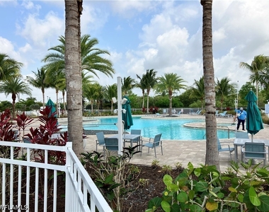 28109 Seasons Tide Avenue - Photo Thumbnail 32