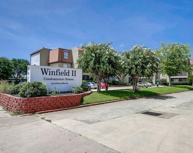 10110 Forum West Drive - Photo Thumbnail 11