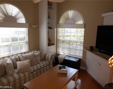 4456 Prescott Lane - Photo Thumbnail 8