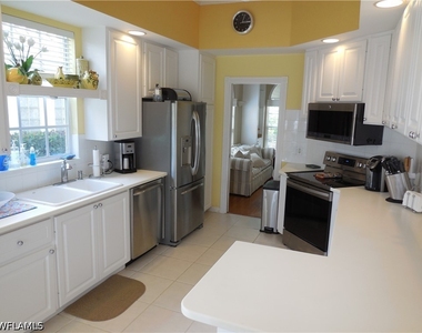 4456 Prescott Lane - Photo Thumbnail 4