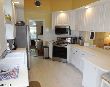 4456 Prescott Lane - Photo Thumbnail 5