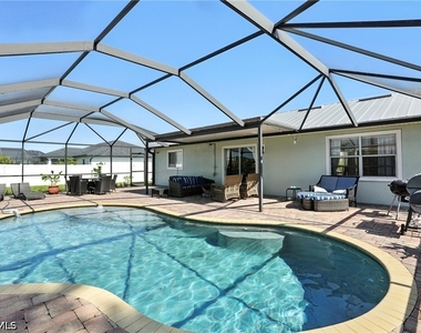 324 Nw 24th Terrace - Photo Thumbnail 21