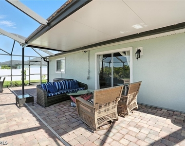 324 Nw 24th Terrace - Photo Thumbnail 23