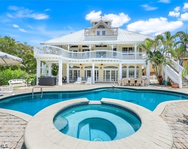 203 San Mateo Drive - Photo Thumbnail 27