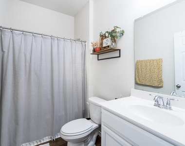 4256 Pine Still Road - Photo Thumbnail 16