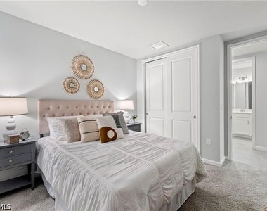 4676 Arboretum Circle - Photo Thumbnail 21
