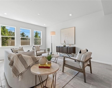 4676 Arboretum Circle - Photo Thumbnail 12