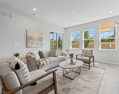 4676 Arboretum Circle - Photo Thumbnail 10