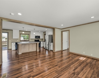 1566 County Road 610 - Photo Thumbnail 7