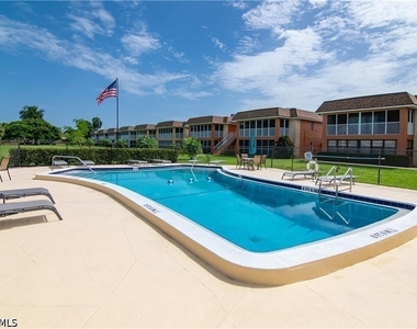 1400 Pompei Lane - Photo Thumbnail 6