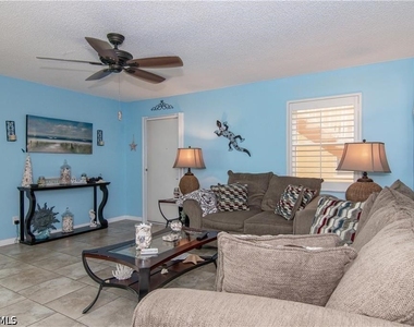 1400 Pompei Lane - Photo Thumbnail 14