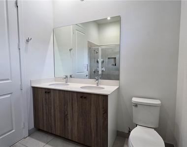 4881 Gambero Way - Photo Thumbnail 12