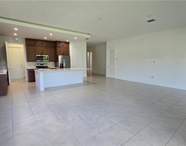 4881 Gambero Way - Photo Thumbnail 6
