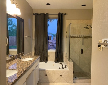 7710 Misty Fern Court - Photo Thumbnail 19