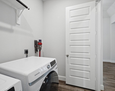 4318 Rocky Stream Court - Photo Thumbnail 22