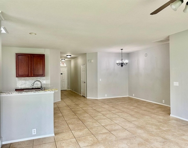 30318 Mesa Valley Drive - Photo Thumbnail 16