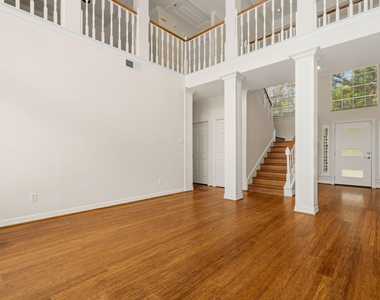 14207 Woodville Gardens Drive - Photo Thumbnail 6