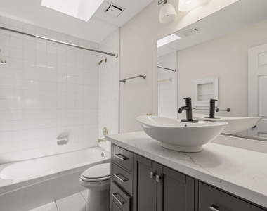 14207 Woodville Gardens Drive - Photo Thumbnail 33