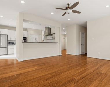 14207 Woodville Gardens Drive - Photo Thumbnail 18