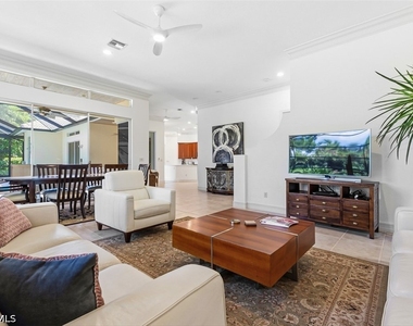 657 Soliel Drive - Photo Thumbnail 17