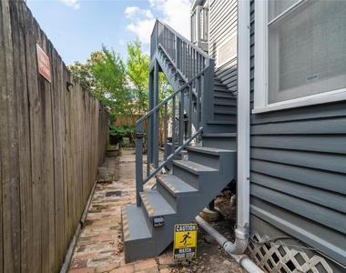 606 W Drew Street - Photo Thumbnail 1