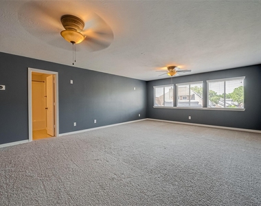 7214 Glenwick Court - Photo Thumbnail 44