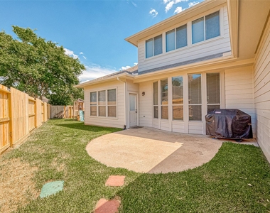 7214 Glenwick Court - Photo Thumbnail 48