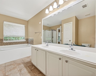 54 Blue Creek - Photo Thumbnail 24