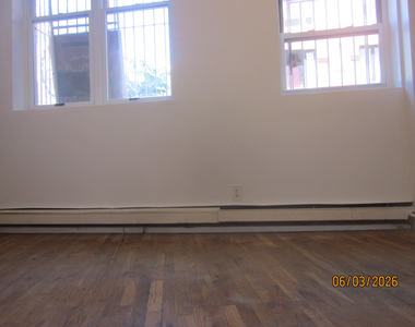 102 South 6th Street - Photo Thumbnail 2