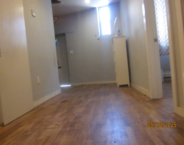 102 South 6th Street - Photo Thumbnail 5