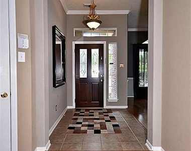21114 Albany Park Lane - Photo Thumbnail 3
