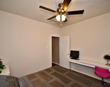 21114 Albany Park Lane - Photo Thumbnail 22