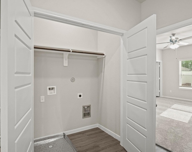 15017 Alkay Street - Photo Thumbnail 5