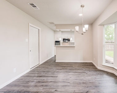 9617 Caffrey Street - Photo Thumbnail 9