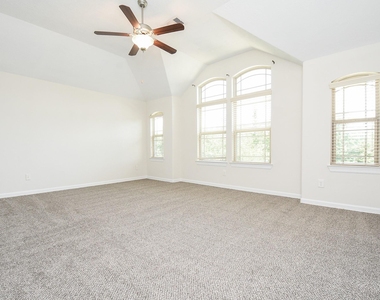 71 Aventura Place - Photo Thumbnail 20