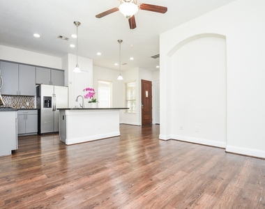 71 Aventura Place - Photo Thumbnail 9