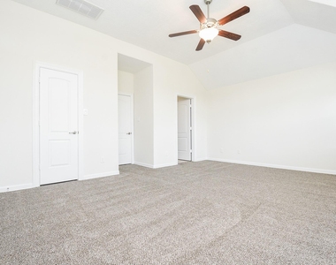 71 Aventura Place - Photo Thumbnail 21