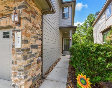 71 Aventura Place - Photo Thumbnail 1