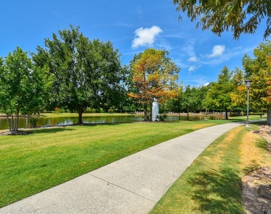 71 Aventura Place - Photo Thumbnail 45