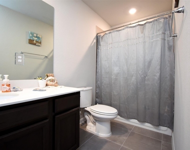 4218 Rocky Plains Lane - Photo Thumbnail 33