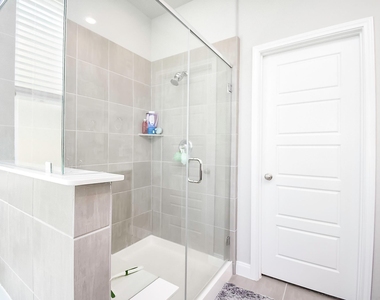 4218 Rocky Plains Lane - Photo Thumbnail 19