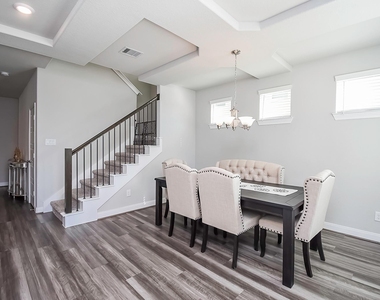 4218 Rocky Plains Lane - Photo Thumbnail 4
