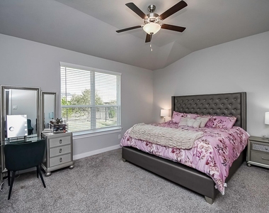 4218 Rocky Plains Lane - Photo Thumbnail 16