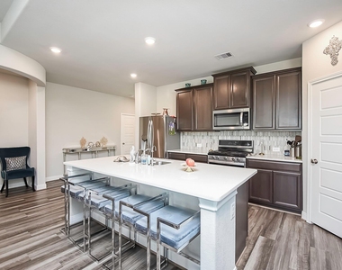 4218 Rocky Plains Lane - Photo Thumbnail 10