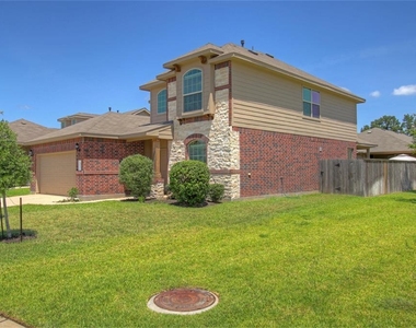 8902 Finnery - Photo Thumbnail 1