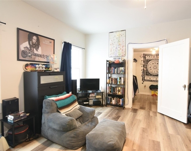 2603 Stanford Street - Photo Thumbnail 7